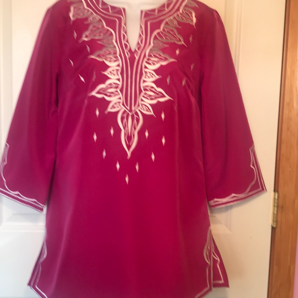 Embroidered blouse - Picture 2 of 11